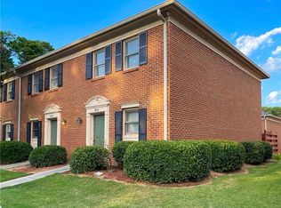 2814 Webb Bridge Rd, Alpharetta, GA 30009