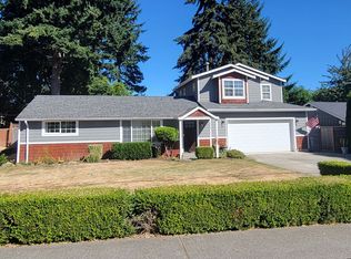 426 SW 200th St, Seattle, WA 98166