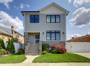 5347 S Melvina Ave, Chicago, IL 60638