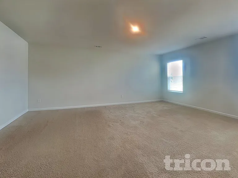 1317 Deutz Dr — Photo 5