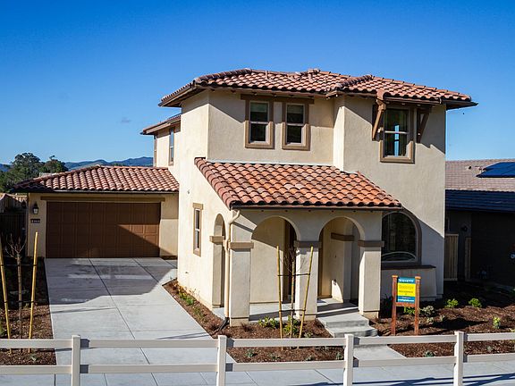 The Arroyos Residence Two