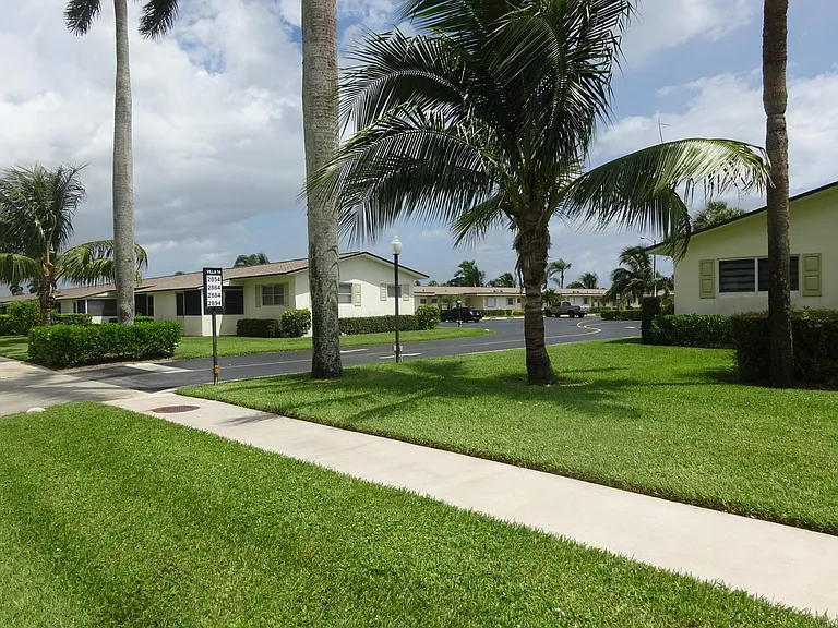 2864 Crosley Dr E #A — Photo 20