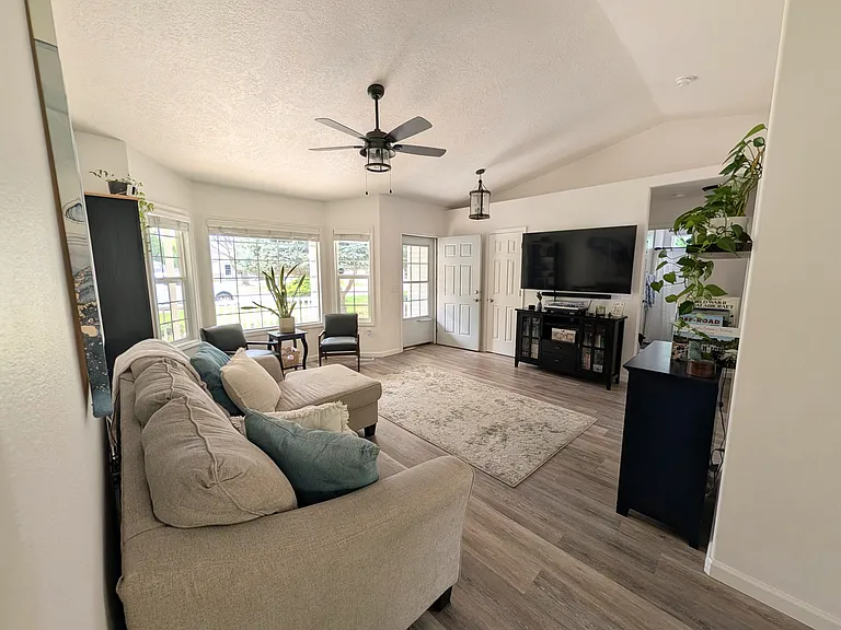 3772 E Sweet Pea Ct — Photo 4