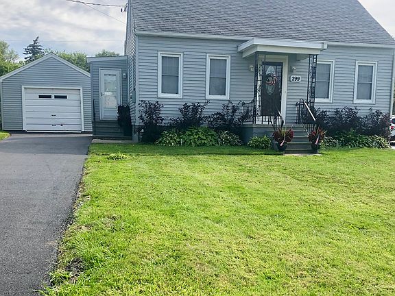 2nd image of 299 Hillside Ave