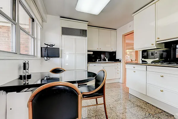 Sold by Exit Kingdom Realty | media 14