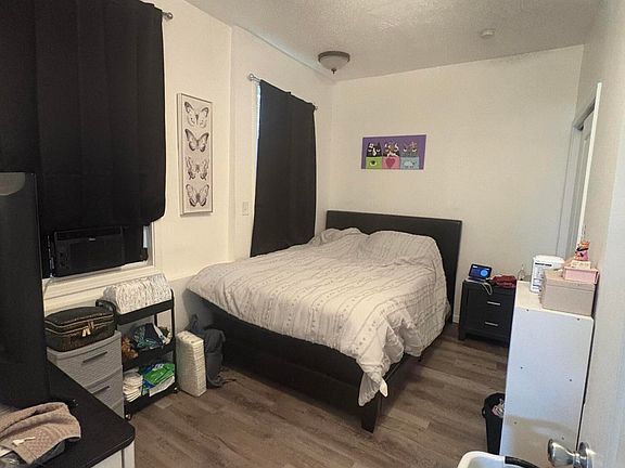 3rd image of 310 Young St