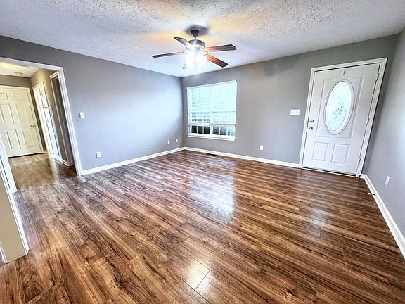 2nd image of 377 Kenlee Cir Unit 2