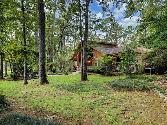3rd image of 2603 Kings Forest Dr