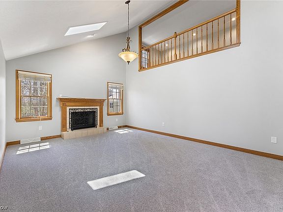 4th image of 201 Talsman Dr Unit 4
