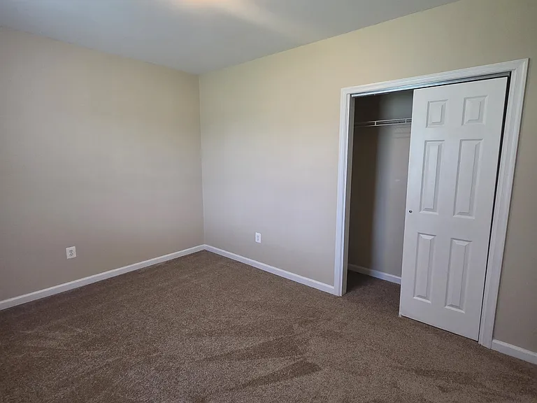 1607 Church St — Photo 12