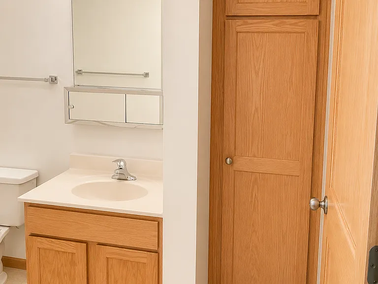 300 Liberty St #2 — Photo 7