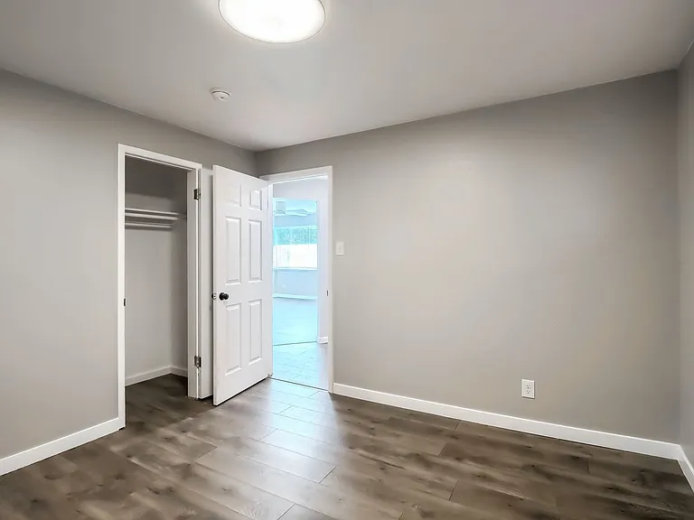 3341 N Olive St — Photo 18
