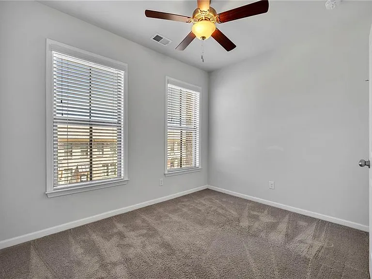 2699 Cedar Pine Way — Photo 40
