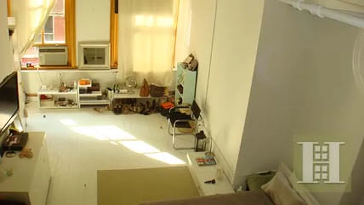 Rented by Halstead Real Estate | media 5