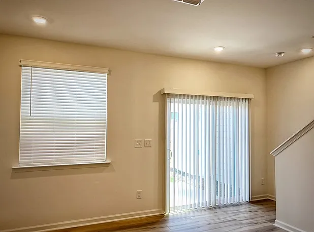 3002 Chrys St — Photo 6