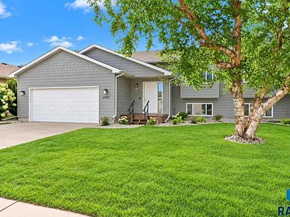 6903 S Witzke Ave, Sioux Falls, SD 57108