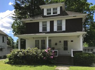 20 Oak St, Nicholson, PA 18446