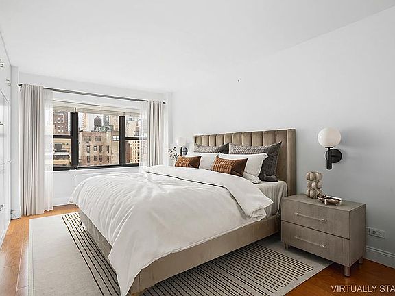3rd image of 160 E 38th St APT 16B
