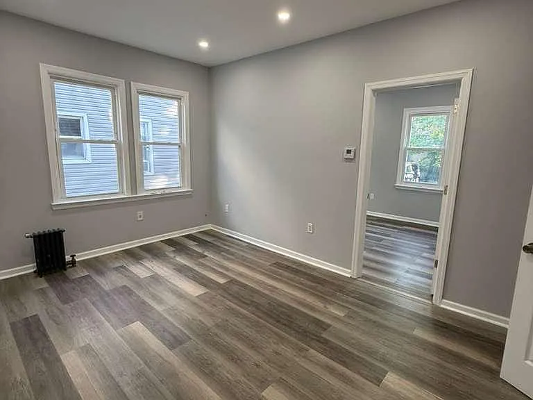 422 Bacheller Ave #2B — Photo 13