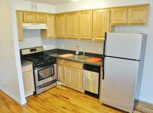 60-57 Flushing Ave #2B, Maspeth, NY 11378