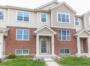 104 S Dee Rd UNIT 5, Park Ridge, IL 60068