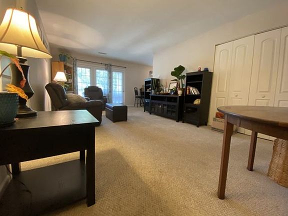 3rd image of 1244 Villa Ln Unit F