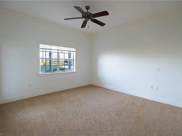 1362 Centre Court Ridge Dr #101 — Photo 14