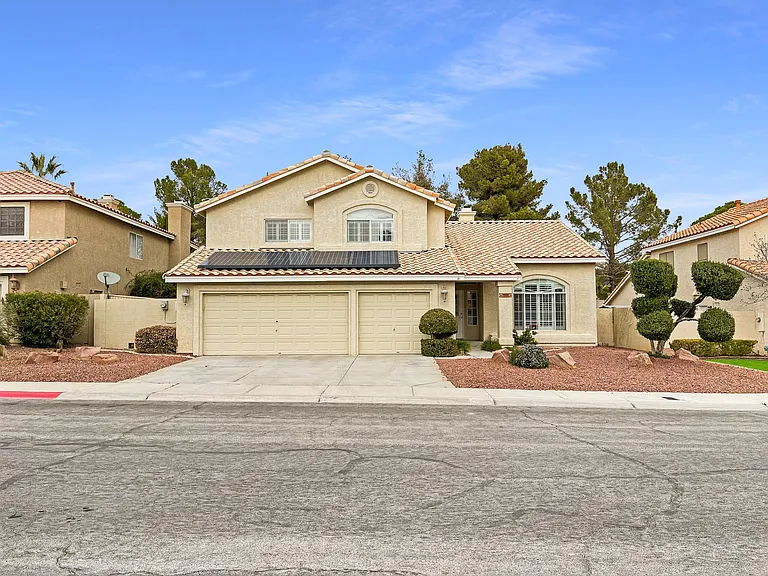 9904 Barrier Reef Dr — Photo 20
