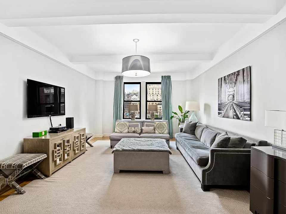 1st image of 28 W 69th St APT 9A