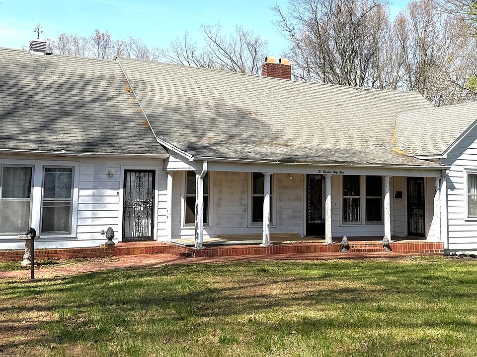 1st image of 243 Eastend St