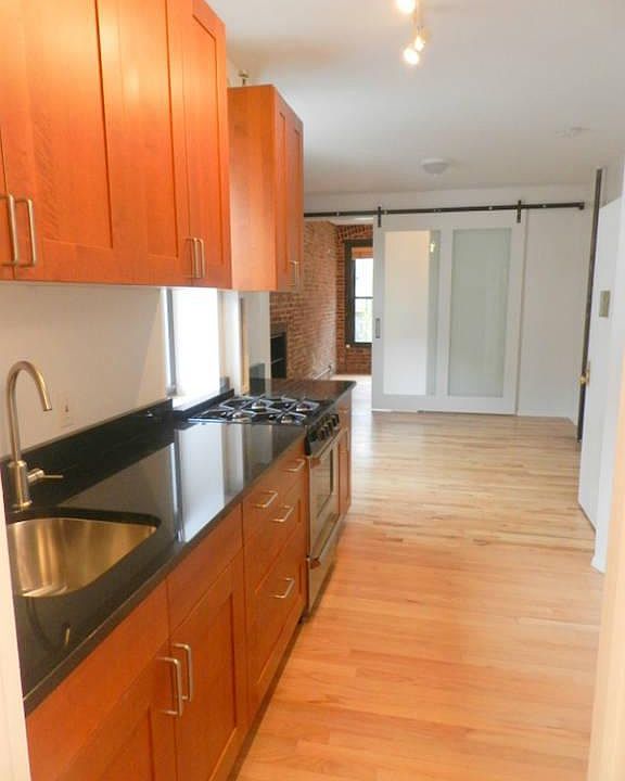 1st image of 52 Macdougal St APT 3A