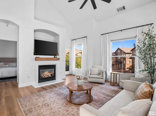 9050 Double R Blvd APT 1621, Reno, NV 89521