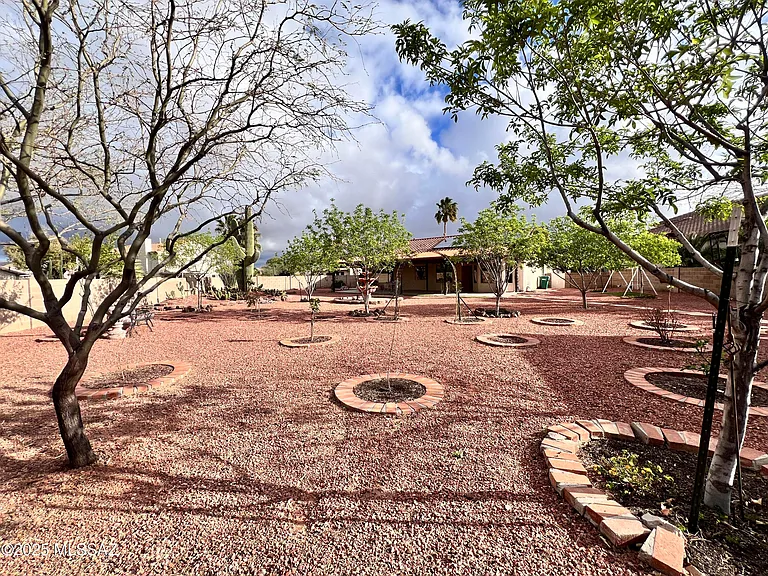 8679 N Ahwatukee Way — Photo 26