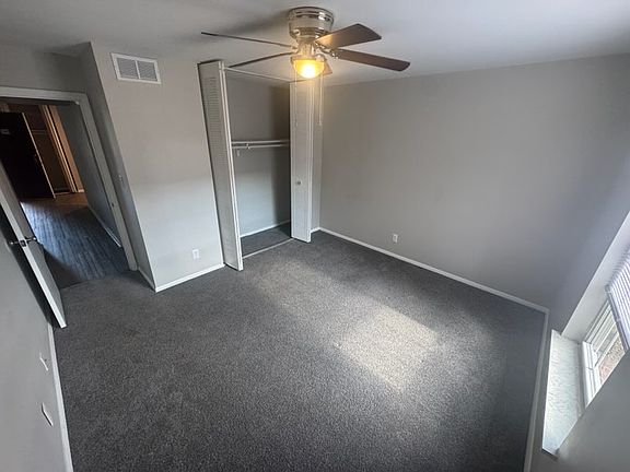 4th image of 751 Chateau Dr