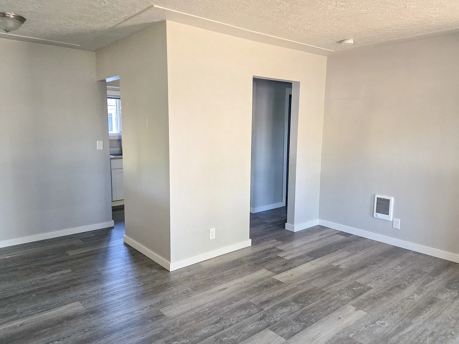 2 bed, $1,495 — Photo 3