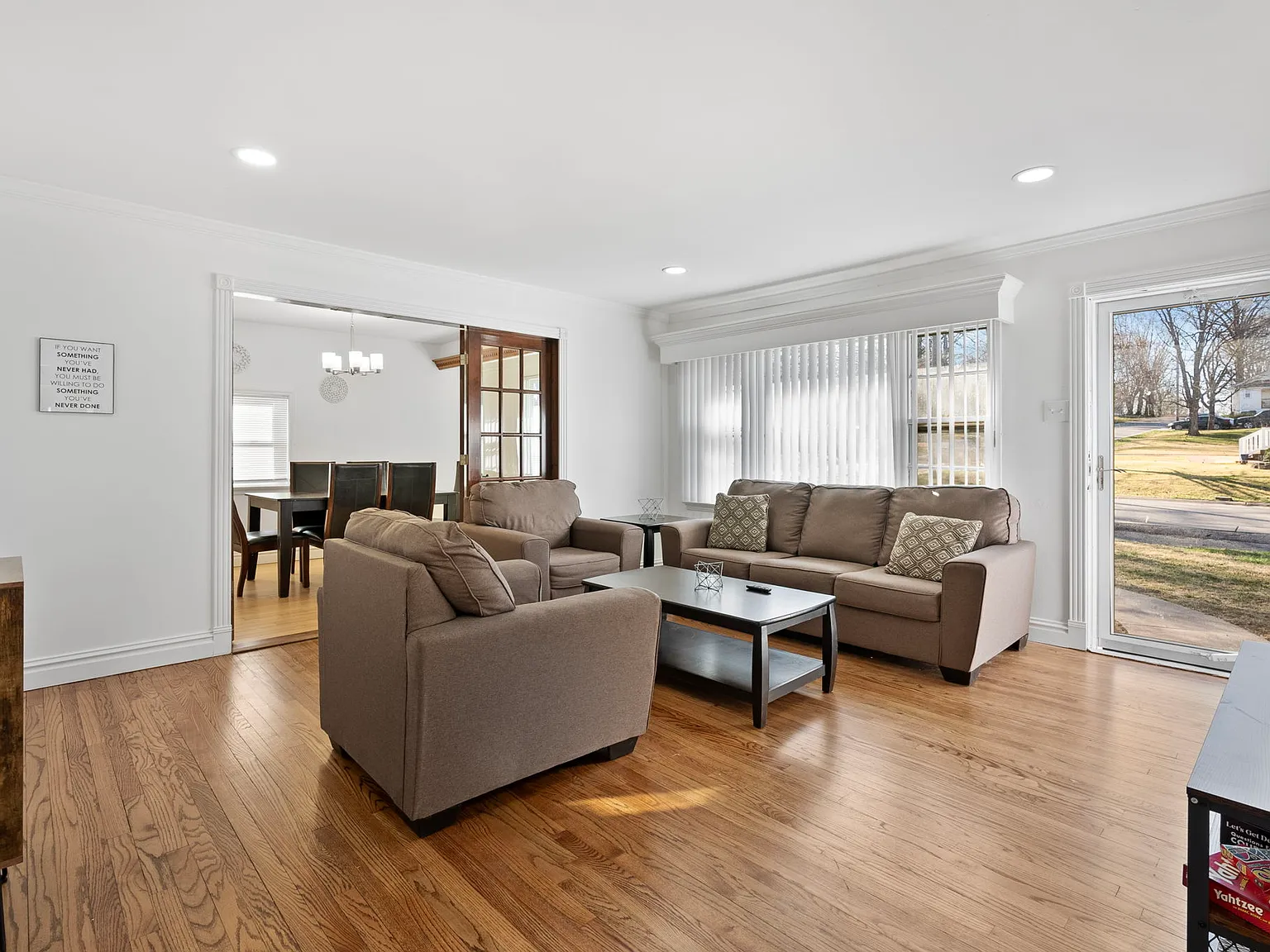 4 bed, 1700 sqft, $4,600 — Photo 4
