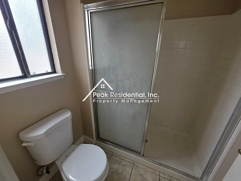 8101 Morgan Hill Way — Photo 24