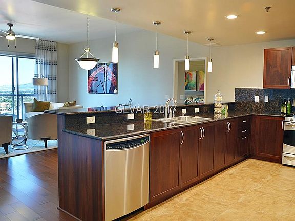 5th image of 150 N Las Vegas Blvd #1106