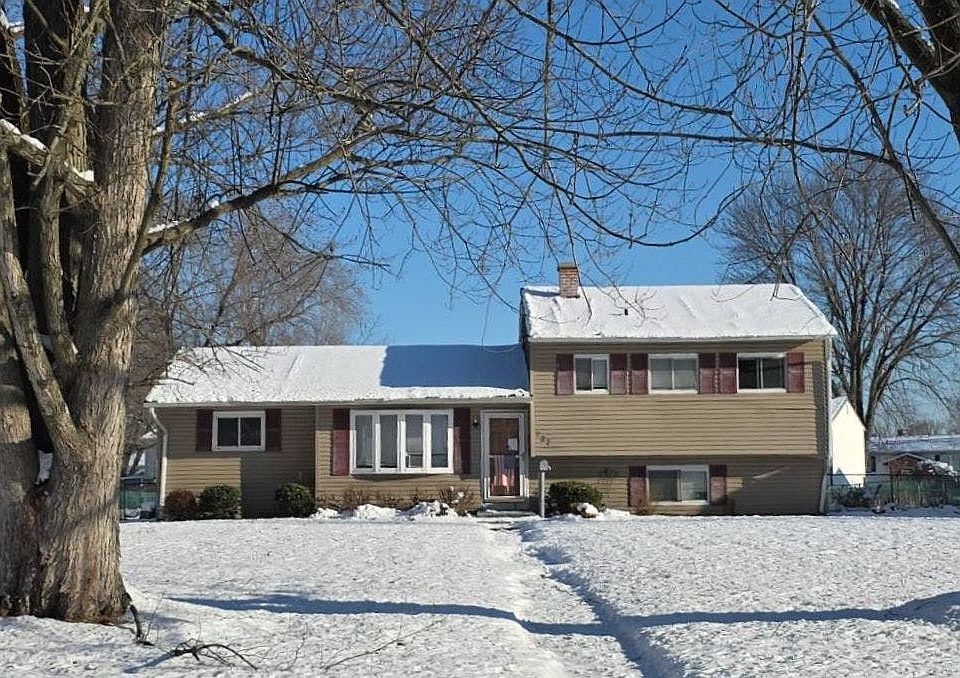 1st image of 237 University Ave