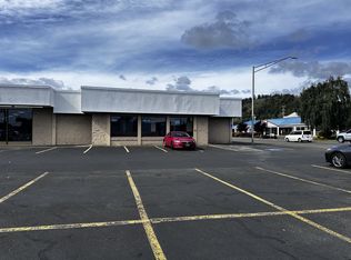 Uptown Plaza - 2701-2703 Sumner Avenue, Aberdeen, WA 98520