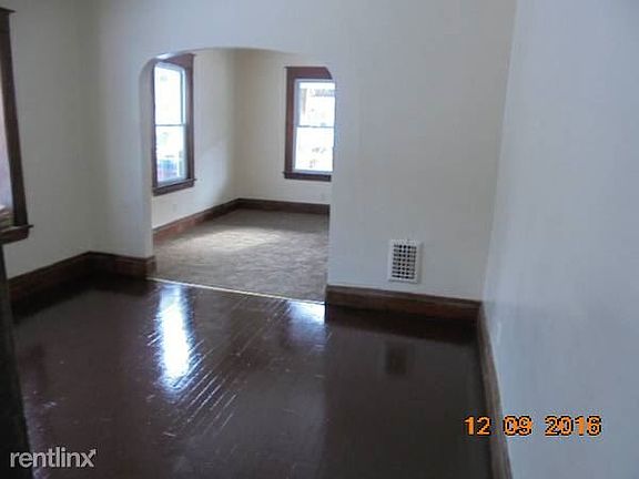 00303_hcI0FLE881P_600x450