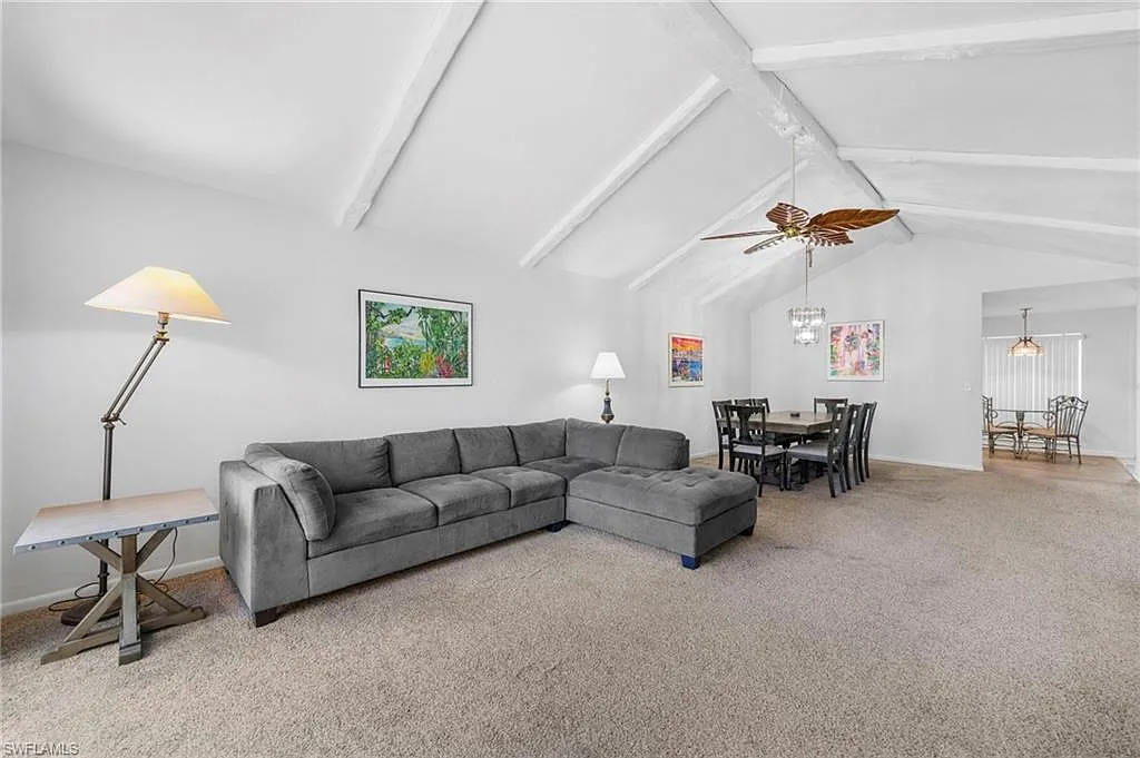 2 bed, 2.0 bath, 1360 sqft, $3,000 — Photo 1