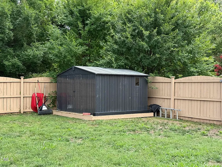4604 Miller Dr — Photo 48