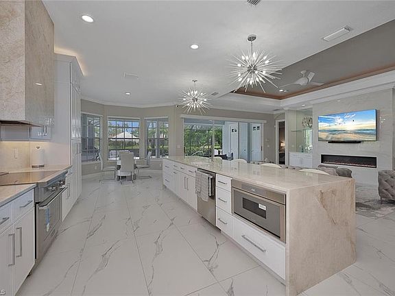 5th image of 2722 Olde Cypress DR