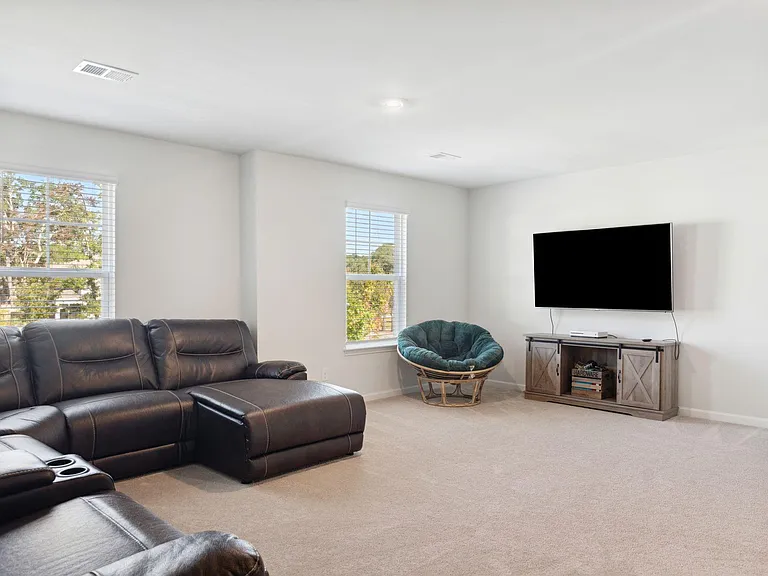 3921 Sawmill Ct — Photo 19