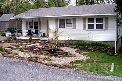 1st image of 335 Mark Dr
