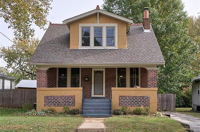1st image of 2240 Yale Ave