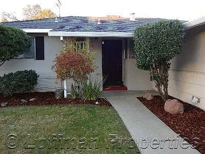 3 bed, 1250 sqft, $2,595 — Photo 2
