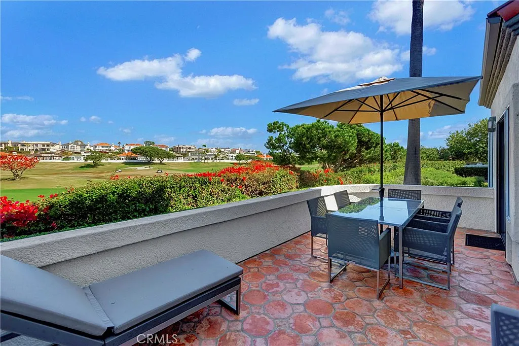 2 bed, 1018 sqft, $8,500 — Photo 3