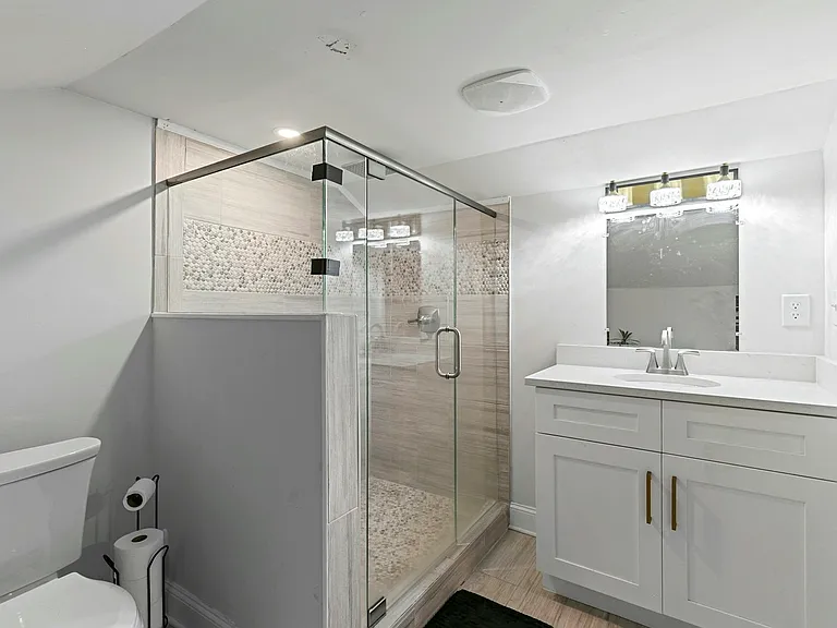1472 North Ave NW — Photo 13